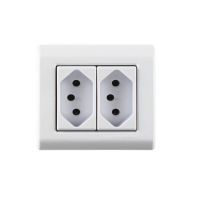 Caixa de sobrepor com 2 Tomadas 2P+T 10 A 250 V Tramontina 