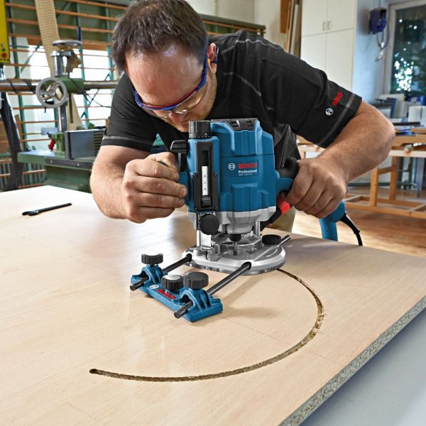 Fresa Ranhura em V 9,5mm Bosch