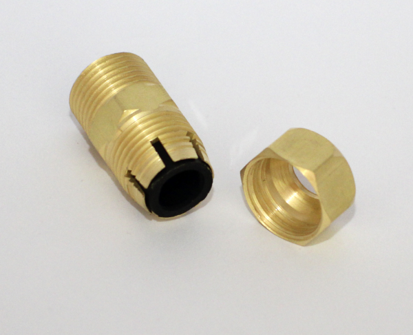 Adaptador Flexível com Vedação Nitrílica 1/2