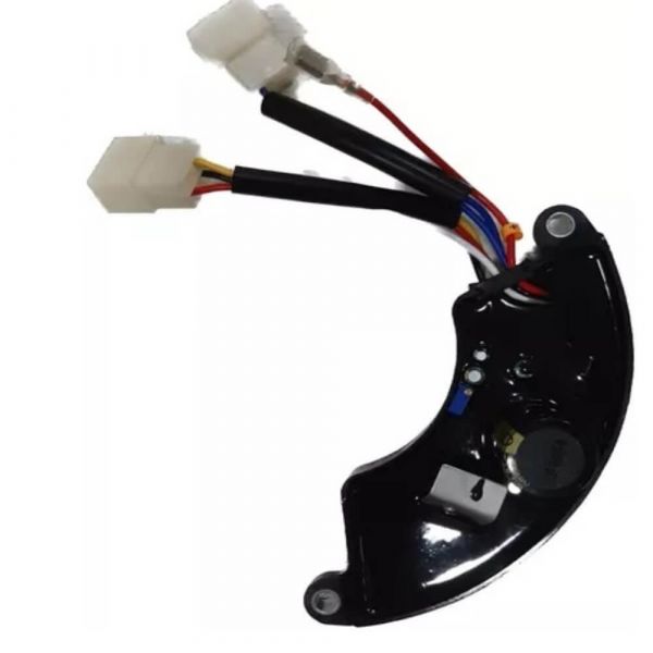 AVR Meia Lua Trifásico 220V  8 Fios Toyama