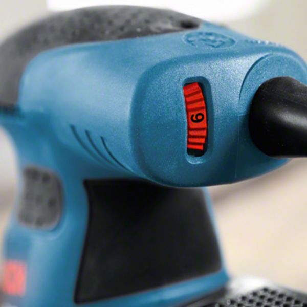 Lixadeira Orbital Bosch GEX 125-1 AE 250W 220V disco de lixa