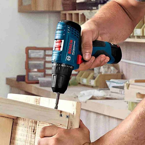 Parafusadeira e Furadeira a Bateria de 3/8