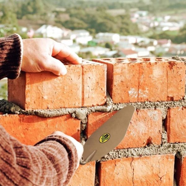 Colher Oval de Pedreiro Com Cabo Madeira N 7 Tramontina