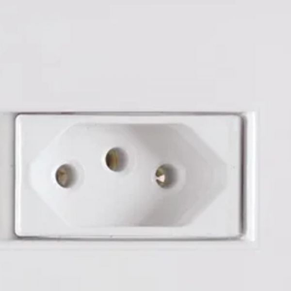 Conjunto 4X2 1 Tomada 2P+T 20A 250V Tramontina