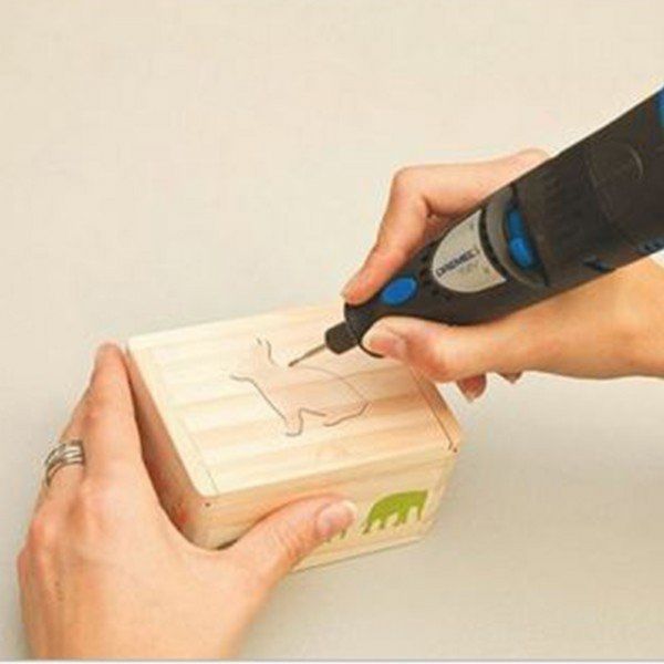 Dremel Escareador Para Gravar De Ponta Fina De 0,8mm Para Madeira, Metal, Couro, Plástico, Eva E Papelão (Modelo 111)