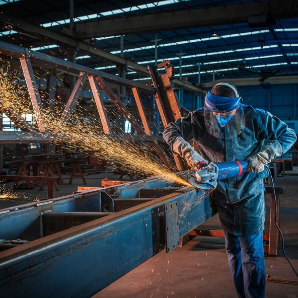 Esmerilhadeira GWS 25-180 LVI VULCANO 2500W 220V Bosch