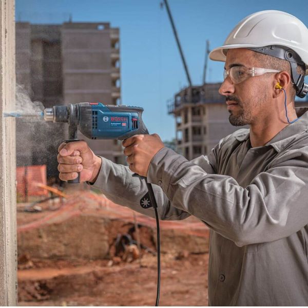 Furadeira de Impacto Bosch GSB 16 RE 850W 220V