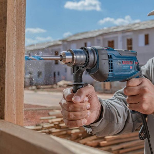 Furadeira de Impacto Bosch GSB 16 RE 850W 220V