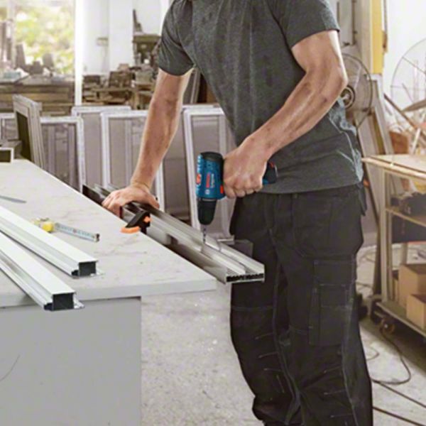 Kit Bosch Parafusadeira GSR 120-LI e Chave de Impacto GDR 120-LI, 12V 2 baterias e maleta