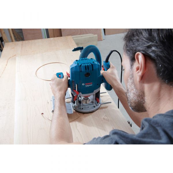 Tupia GOF 130 Bosch 1300W 220V Bosch