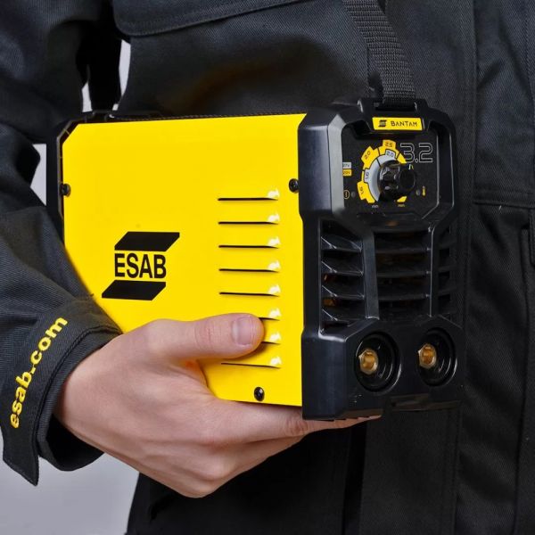 Máquina de Solda Inversora Bantam 3.2 Bivolt Esab