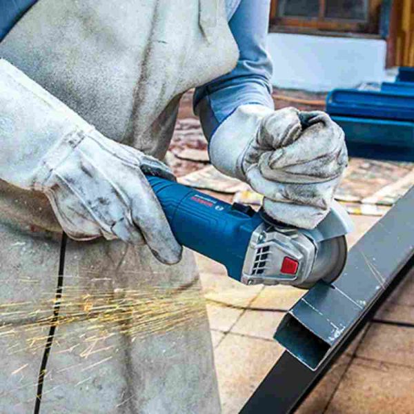 Esmerilhadeira angular Bosch GWS 850 850W 220V com 3 discos