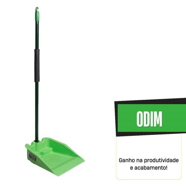 Pá Robusta com Cabo de Madeira 90cm 22mm Odim