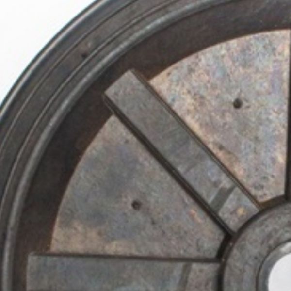 Roda Armazém Maciça 9 Pol. Megabor