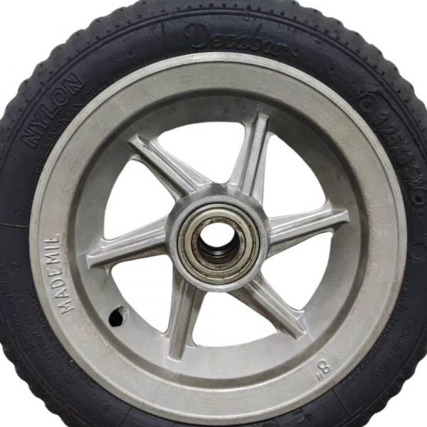 Roda de Alumínio Aro 8” Com Pneu 3.25X8 Semi Maciço Mademil