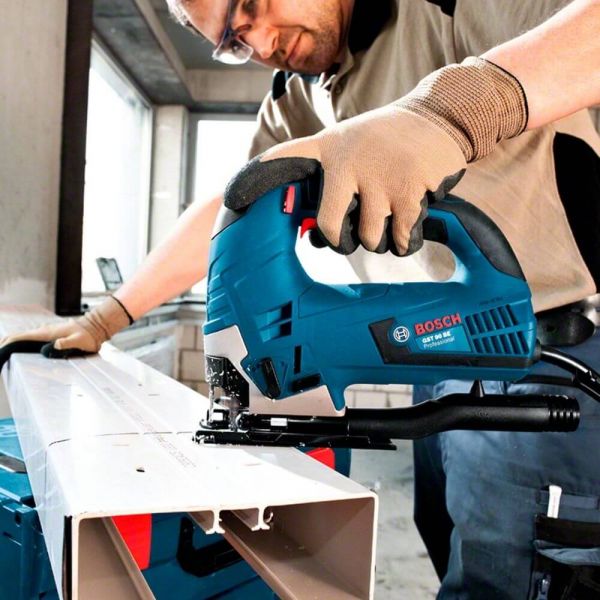 Serra Tico-Tico Bosch GST 90 BE 650W 220V 1 lâmina e Maleta