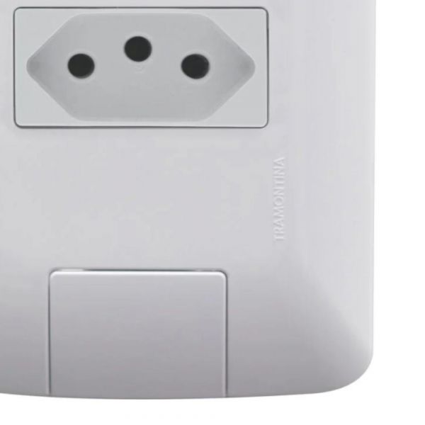 Tomada 2P+T 20 A 250 V Aria Branco Tramontina