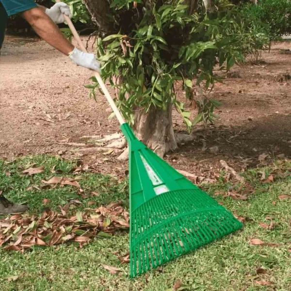 Vassoura com Cabo Para Grama VS-7830 Trapp